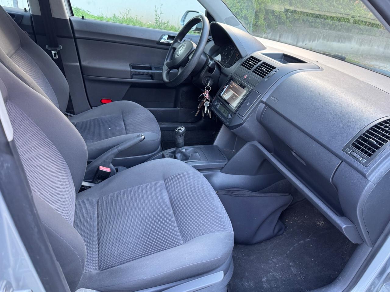 Volkswagen Polo 1.4/80CV 16V 5p. Comfortline