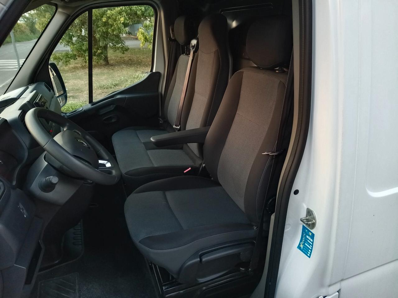 Renault Master 2.3 dCi 135 Furgone