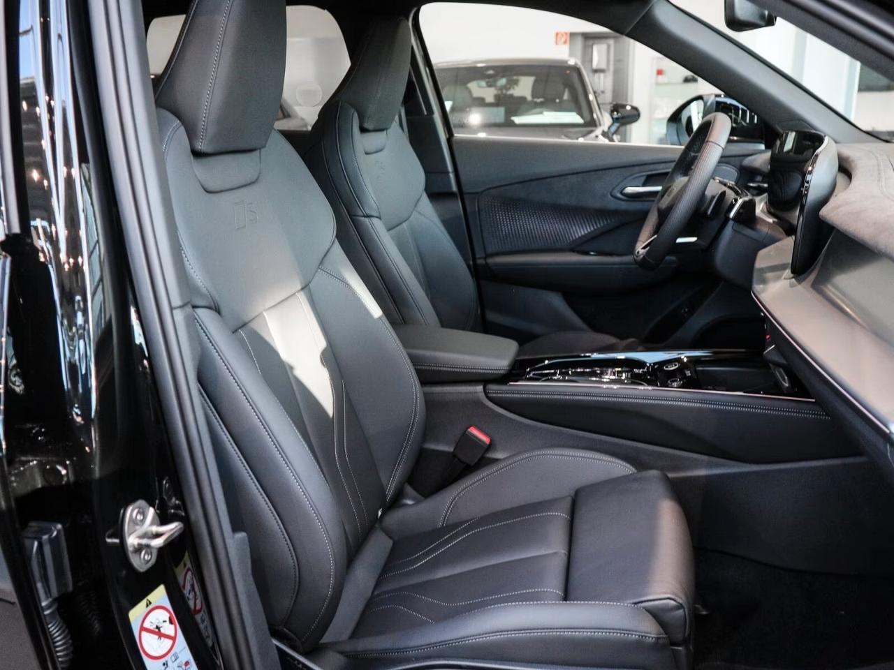 Audi Q3 SUV e-hybrid 200 kW SLINE S LINE tronic