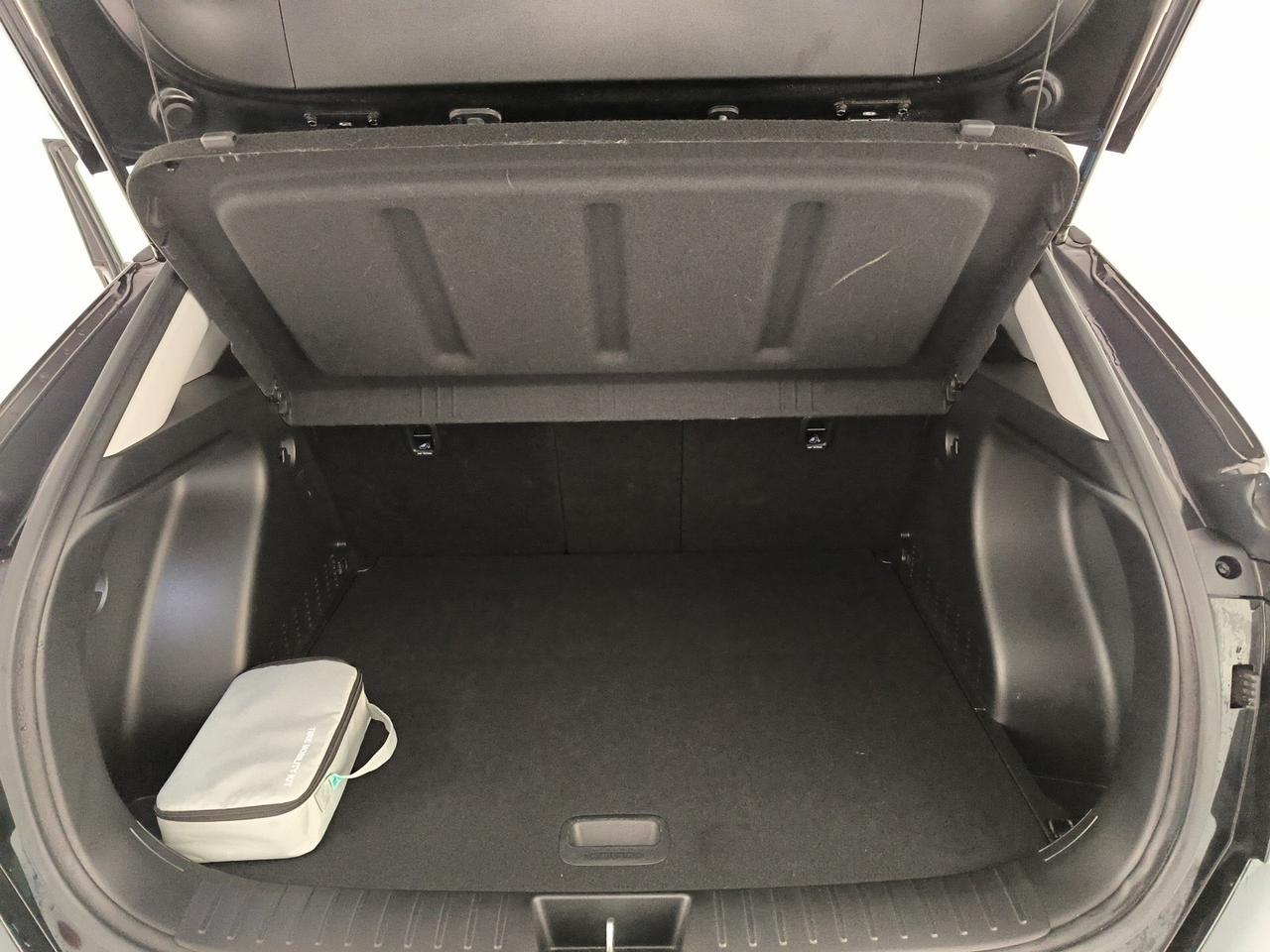 Hyundai Kona 1.0 t-gdi x line 2wd 120cv dct