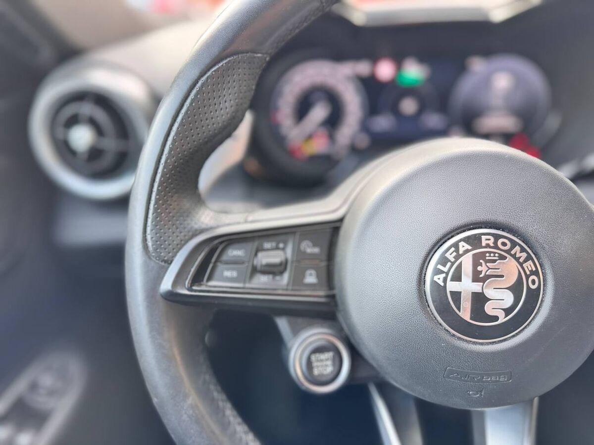 Alfa Romeo Tonale 1.5 hybrid Speciale 130cv tct7