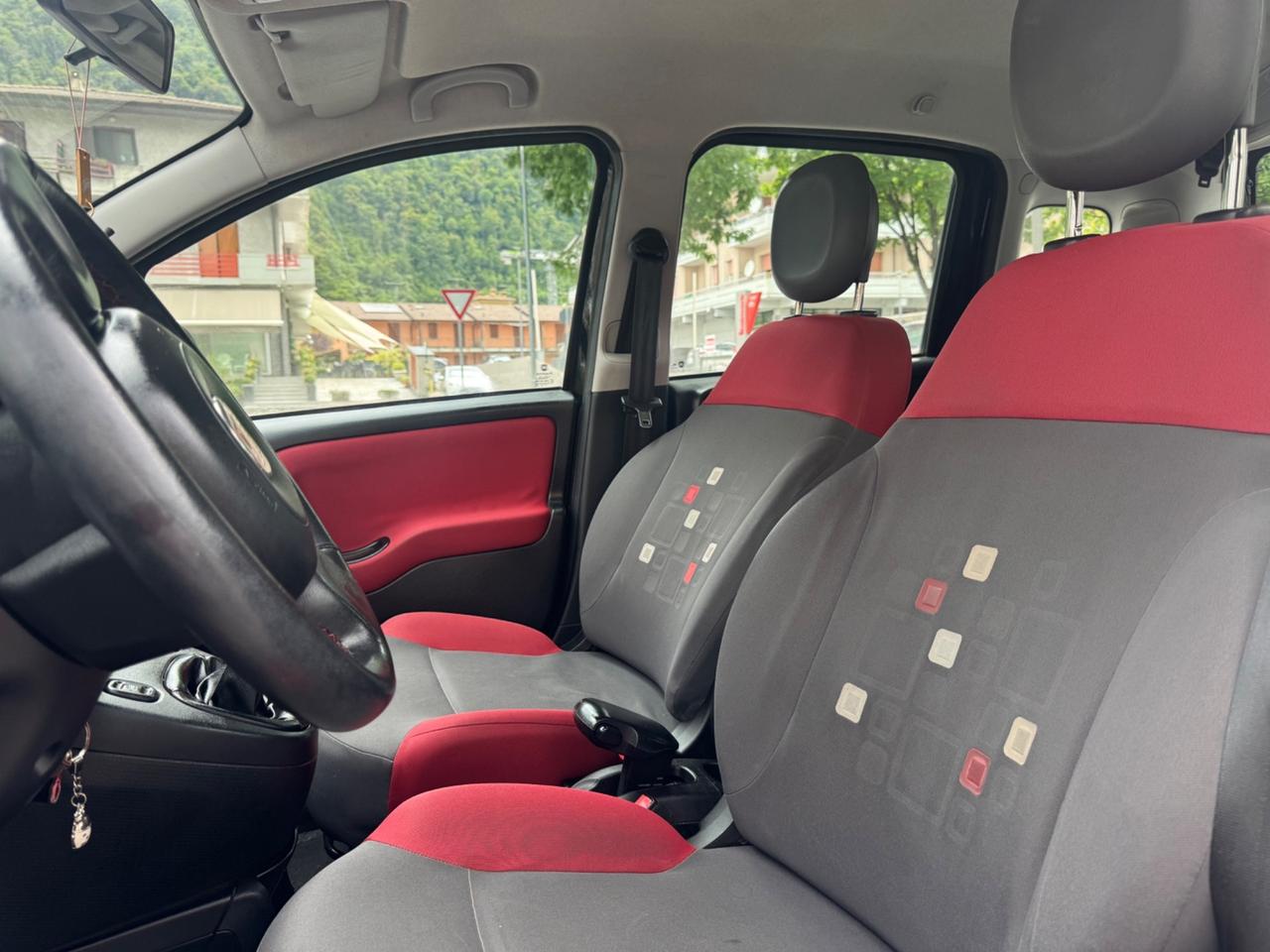 Fiat Panda 1.2 - CINGHIA DI DISTRIBUZIONE NUOVA - TAGLIANDATA - GOMME NUOVE