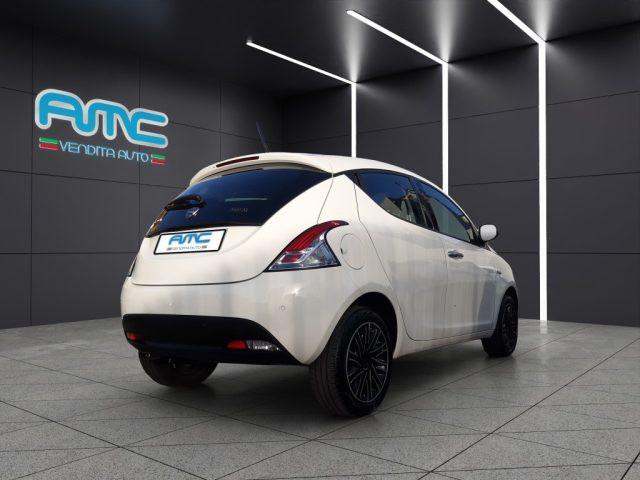 LANCIA Ypsilon 1.0 FireFly 5 porte S&S Hybrid Alberta Ferretti