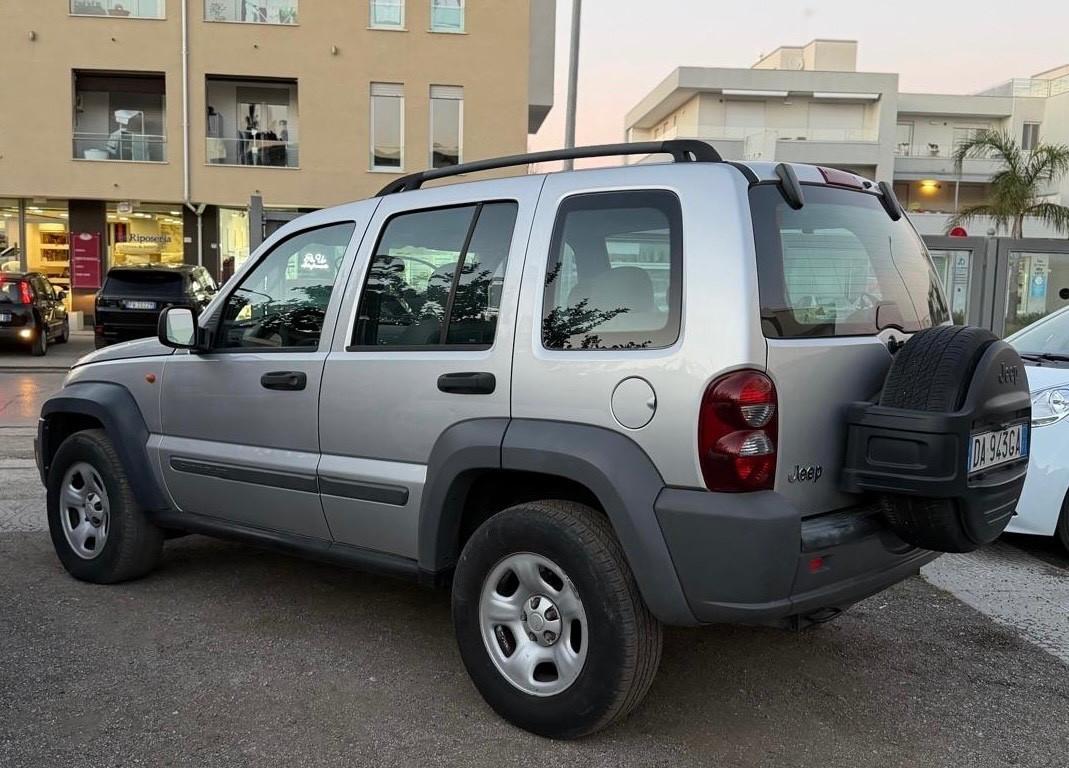 Jeep Cherokee 2.8 CRD Limited