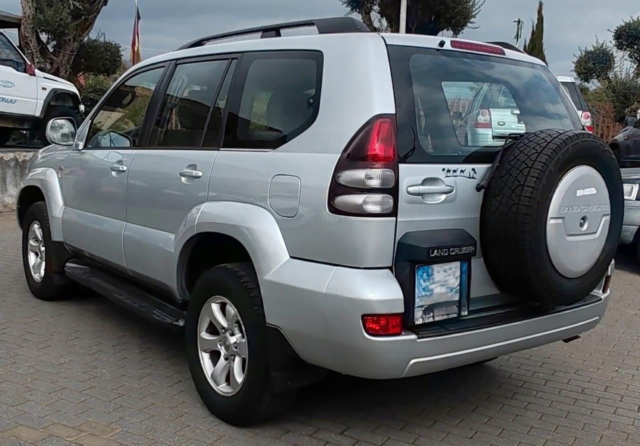 Toyota Land Cruiser 3.0 D-4D 16V 5 porte Sol