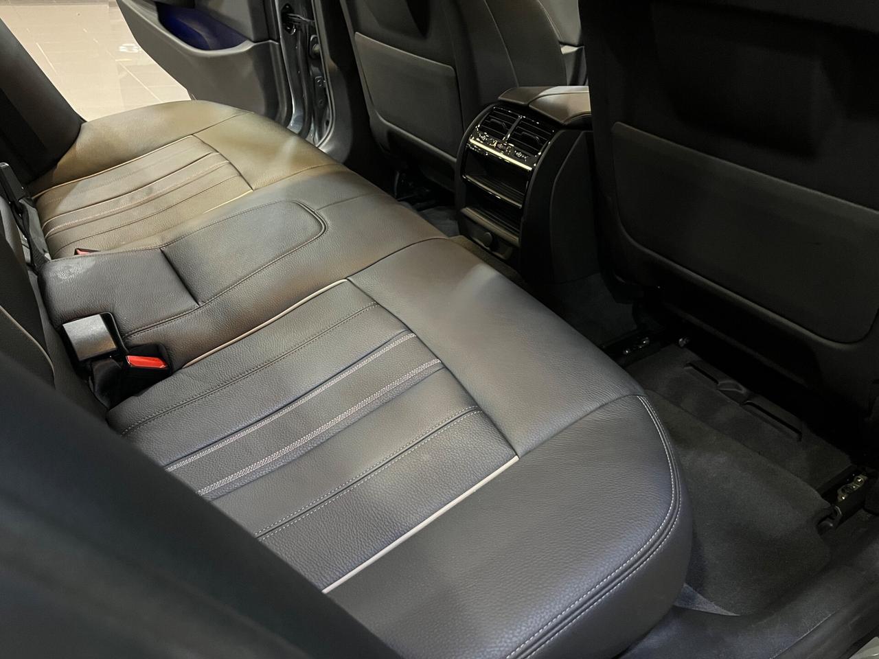 Bmw 530 530d xdrive Luxury 265cv auto 65.000KM!!