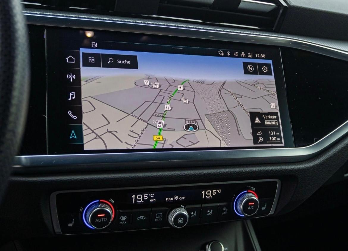 Audi Q3 S line 45TFSI e Stronic