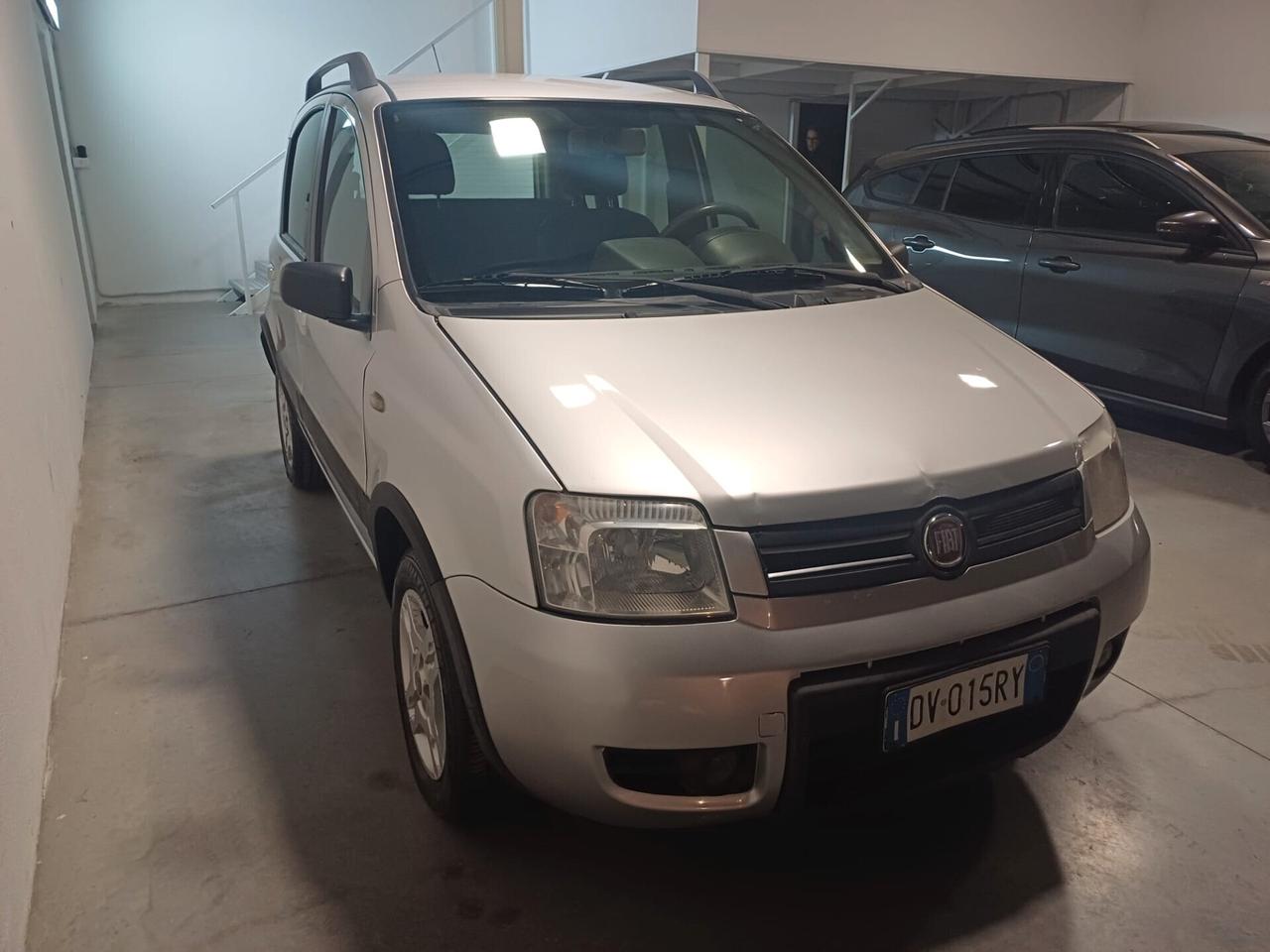 Fiat Panda 1.2 Climbing Clima/Barre/Mp3