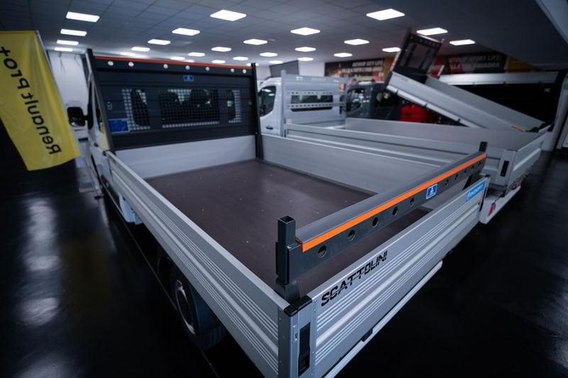 Renault Master Master pianale e telaio TDC TA L3 T35 RS Blue dCi 170 EVIE CON CASSONE FISSO BY SCATTOLINI 3200X210