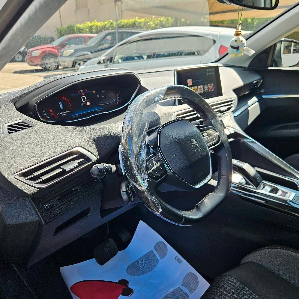 Peugeot 3008 HDi 130cv EAT8 2020 NAV+RETROCAMERA
