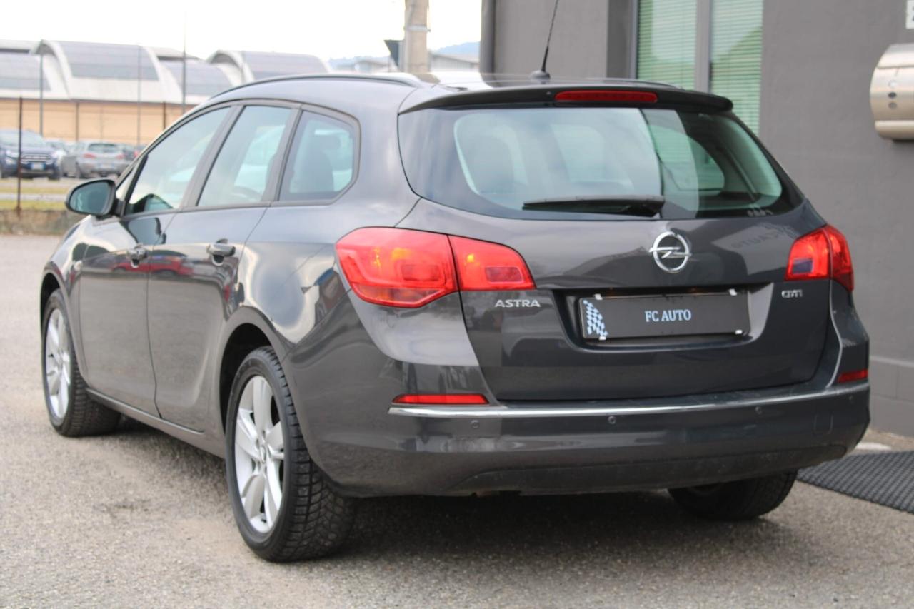 Opel Astra 1.7 CDTI 110CV Sports Tourer Cosmo