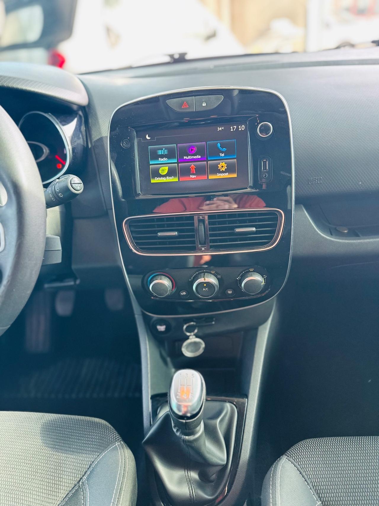 Renault Clio dCi 8V 75 CV 5 porte Moschino Life