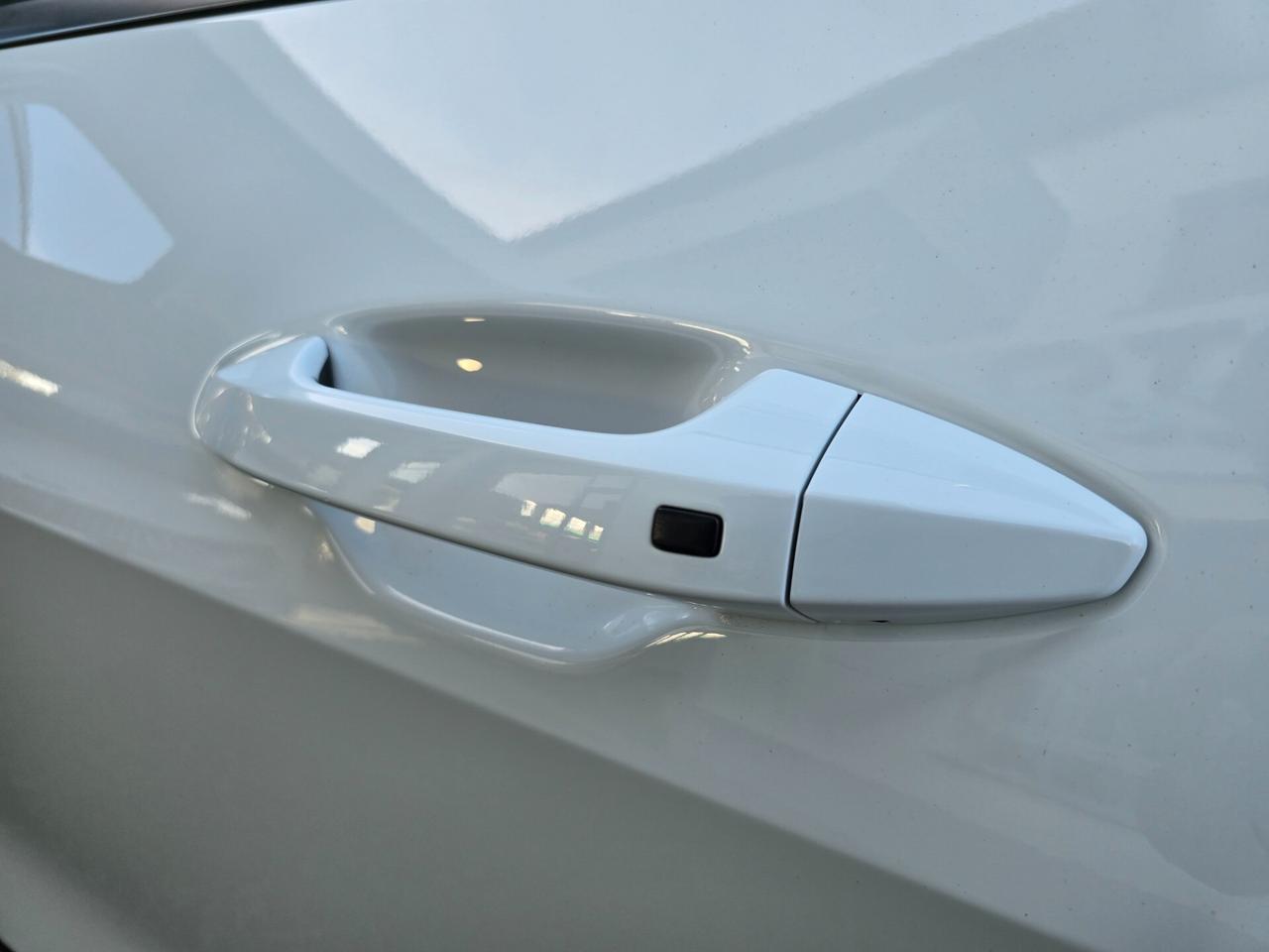 Kia Sportage 1.6 Tgdi 180cv HEV STYLE Aut. / FULL HYBRID