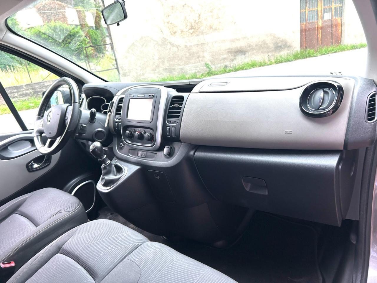 RENAULT Trafic trafic passenger T29 1.6 dci 125cv L2H1 Intens(Priv.) Heavy E6