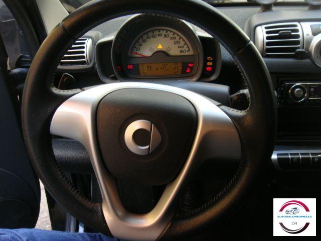 SMART - Fortwo - 1000 52 kW coupé pulse