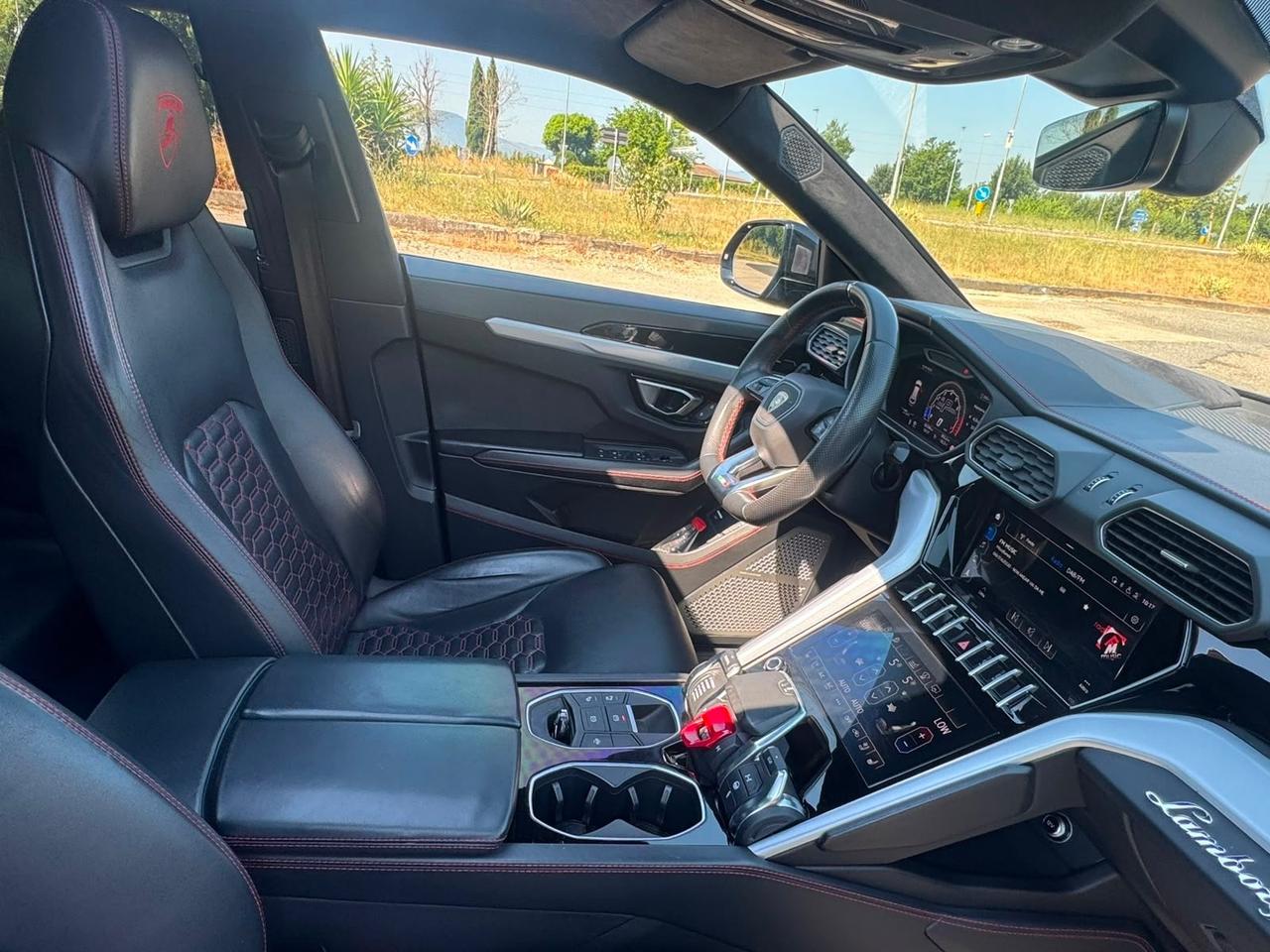 Lamborghini Urus 4.0 italia accetto permute iva compresa