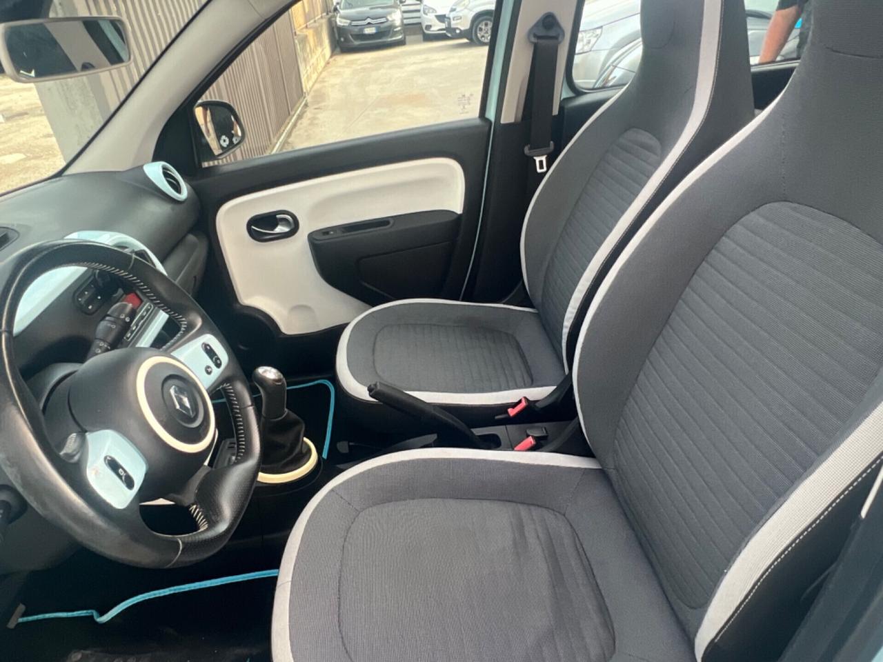 Renault Twingo TCe 90 CV EDC Openair Cabrio permute e finanziamenti