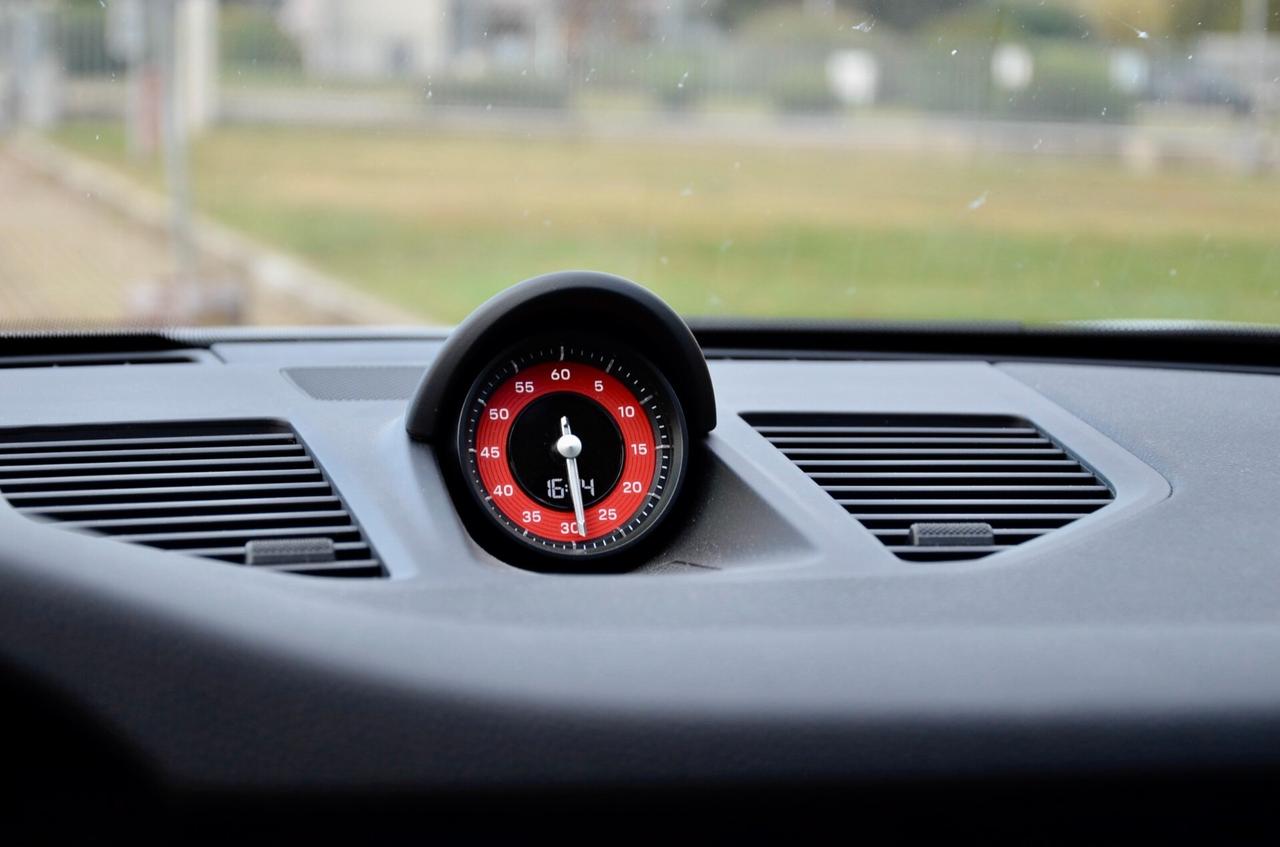 PORSCHE 911 992.2 COUPE 3.0 CARRERA 394cv PDK, GARANZIA UFF PORSCHE, UFF ITALIANA, UNICOPROPRIETARIO, PERFETTE CONDIZIONI, SCARICO, MATRIX, SOSPENSIONI ADATTIVE, SPORT CHRONO, 20"/21", PERMUTE