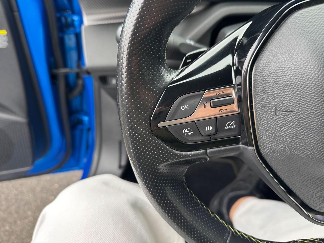 Peugeot 308 GT Pack 1.6 225 PHEV #8349