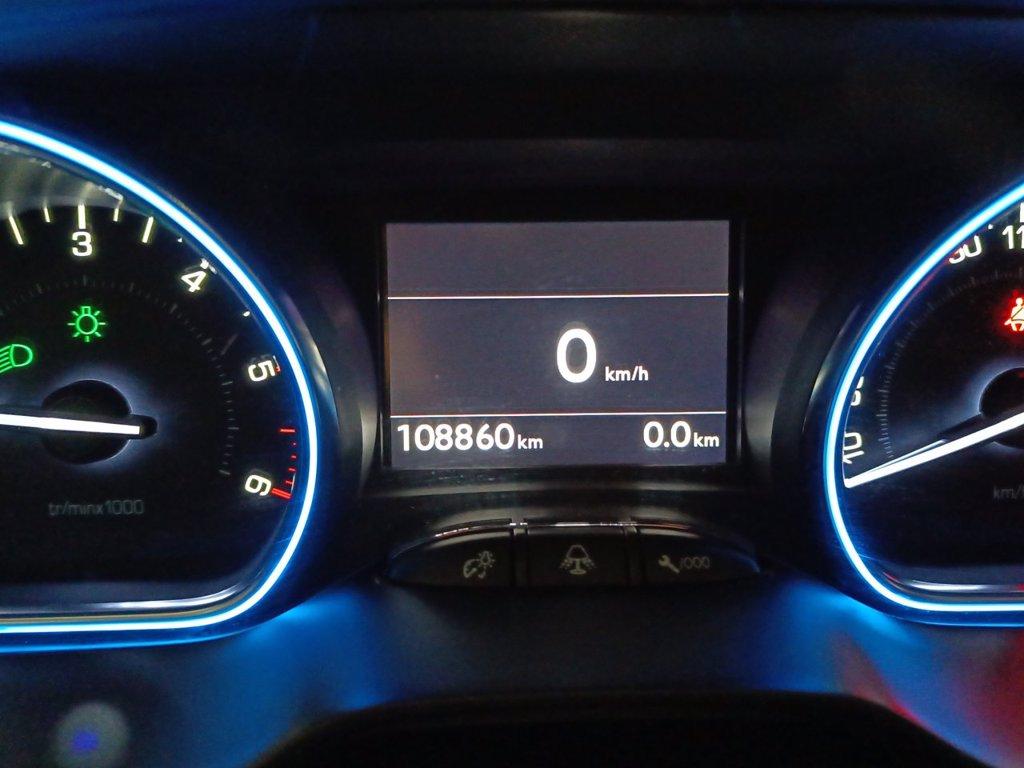 PEUGEOT 2008 1.6 bluehdi Feline 120cv del 2015