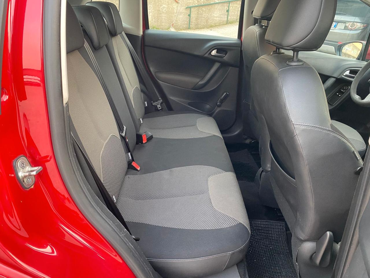 Citroen C3 1.4 HDi 70 Exclusive restyling full opt 2014