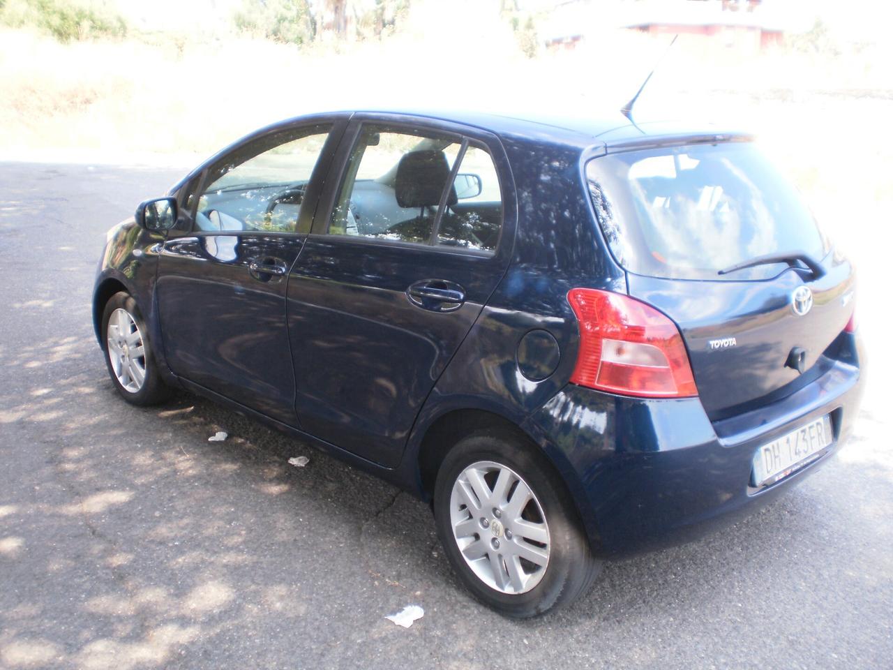 Toyota Yaris 1.4 D-4D 5 porte Sol
