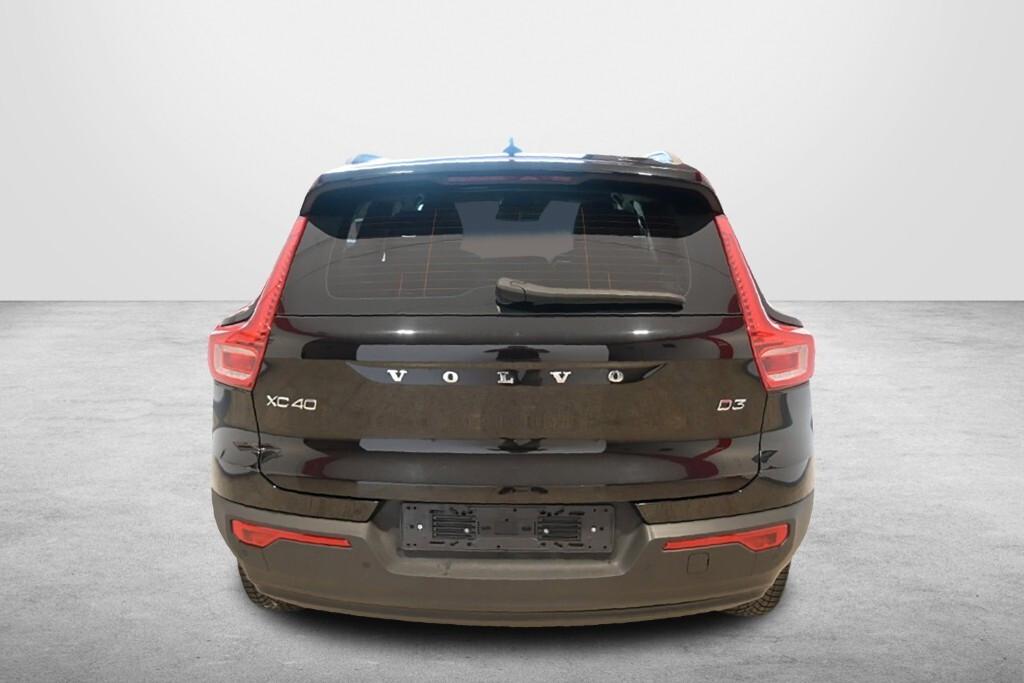 VOLVO XC40 D3 2.0 150CV MOMENTUM CORE