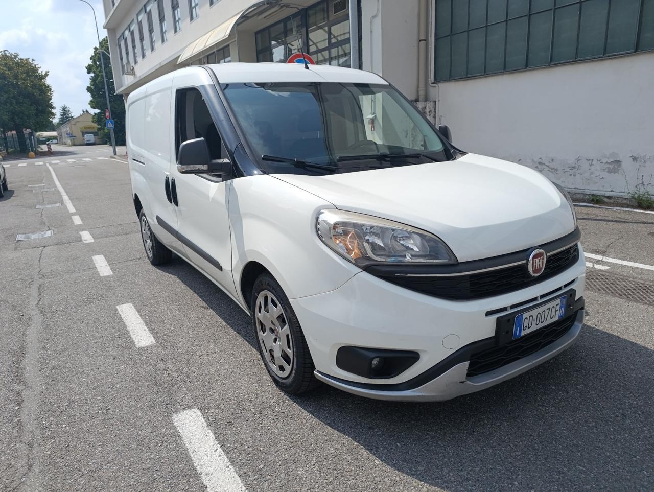 Fiat Doblò 1.6 MJT 120CV PL-TN Cargo Maxi Lamierato 3Posti SX