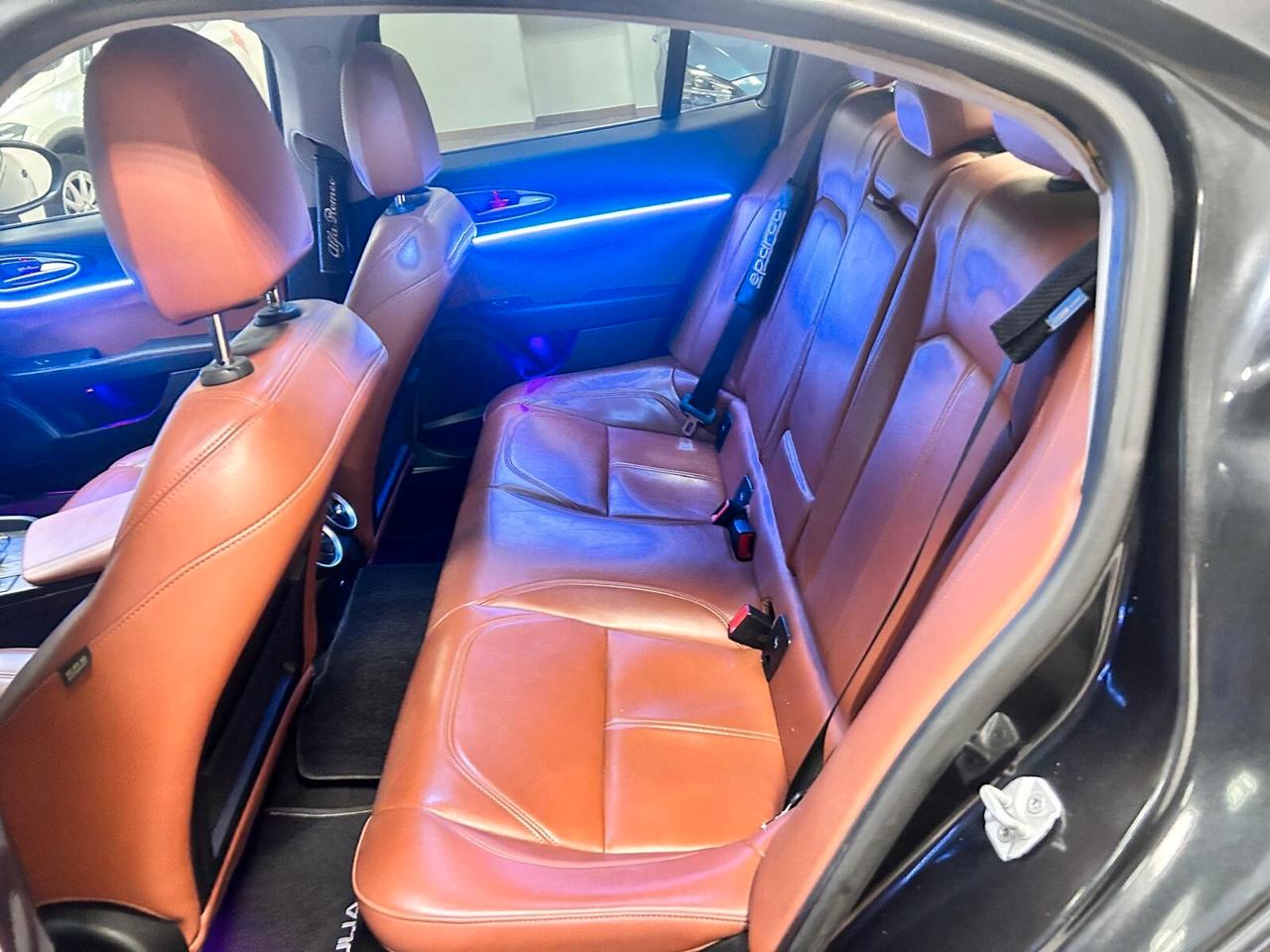 Alfa Romeo Giulia 2.2 Turbodiesel 136 CV AT8 Business