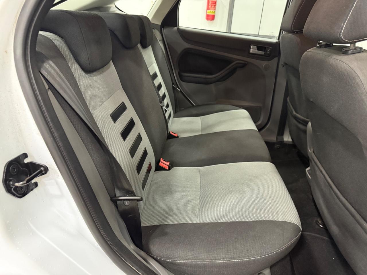 Ford Focus 1.6 TDCi full optional