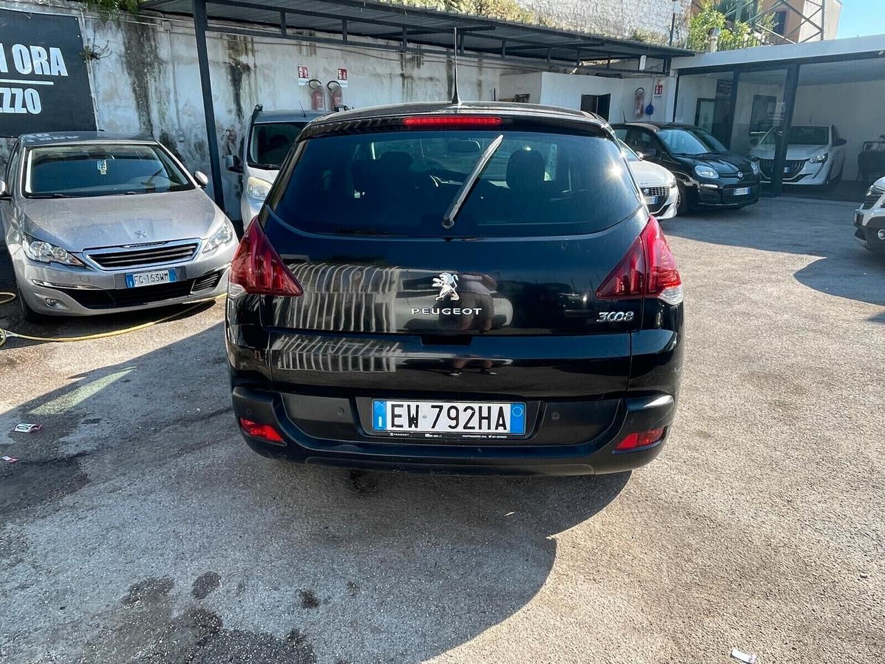 Peugeot 3008 1.6 HDi 115CV Business