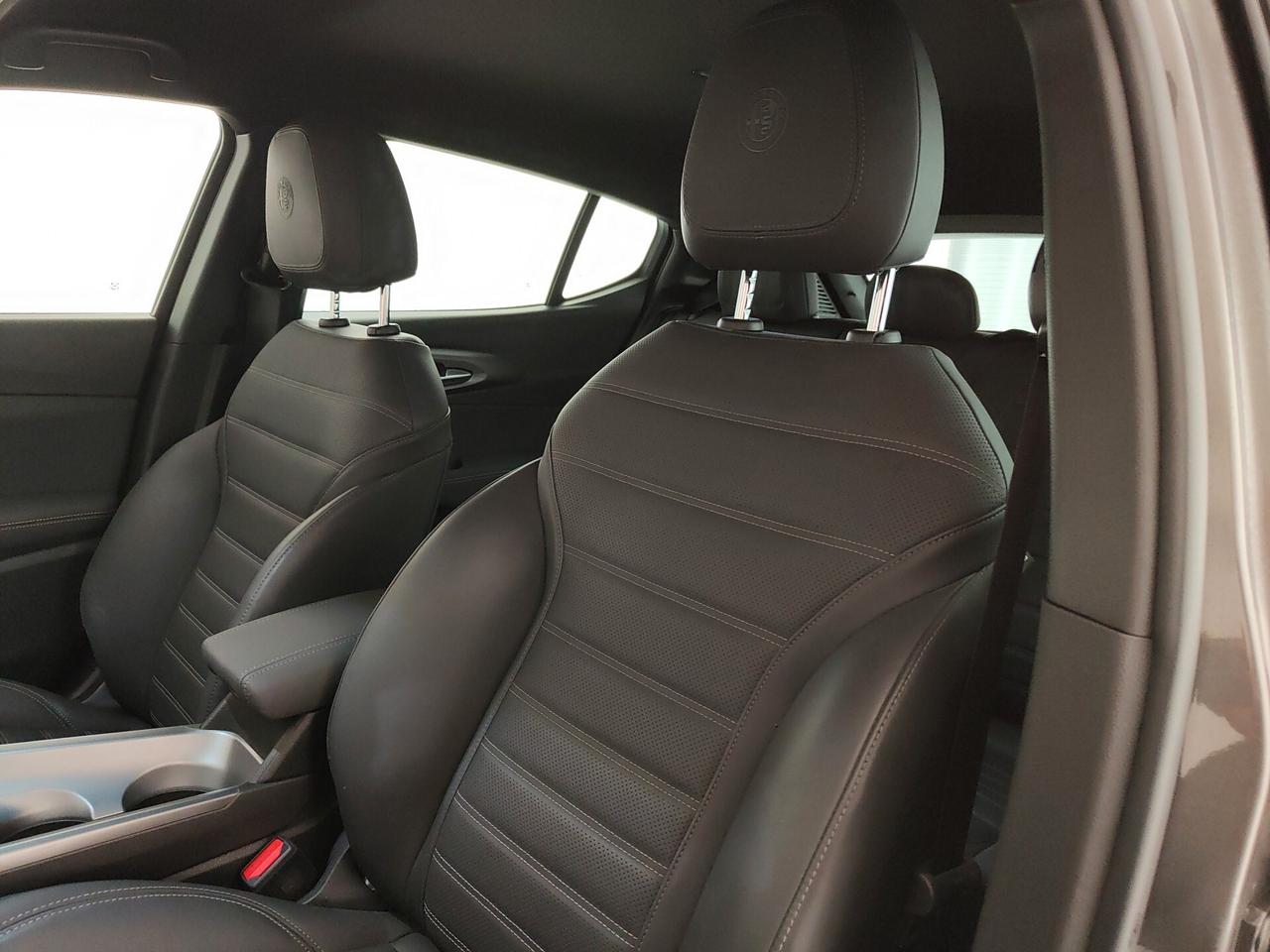 Alfa Romeo Tonale 1.5 160 CV MHEV TCT7 Veloce