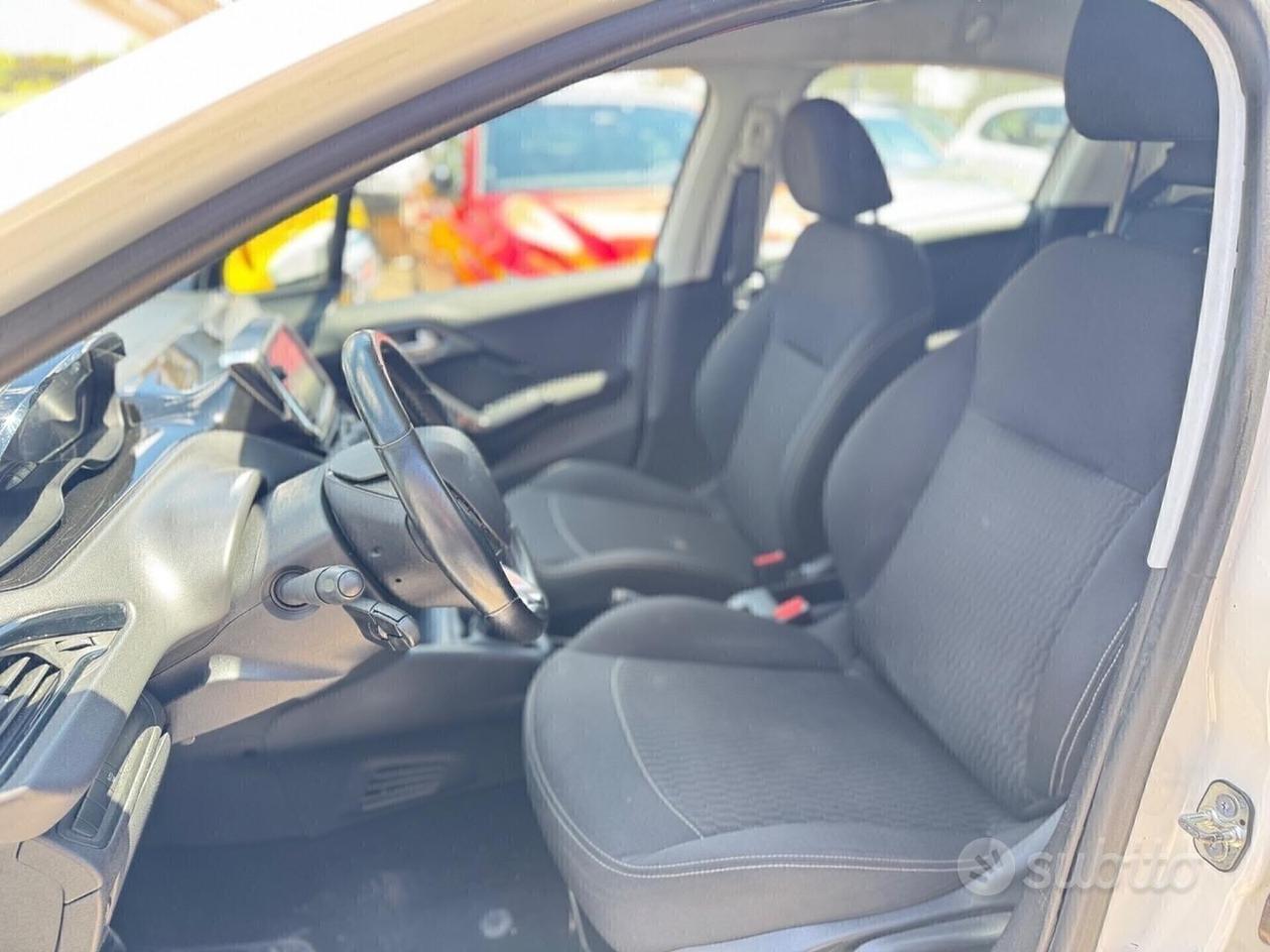 Peugeot 208 BlueHDi 100 navigaz CASTELLETTO 8