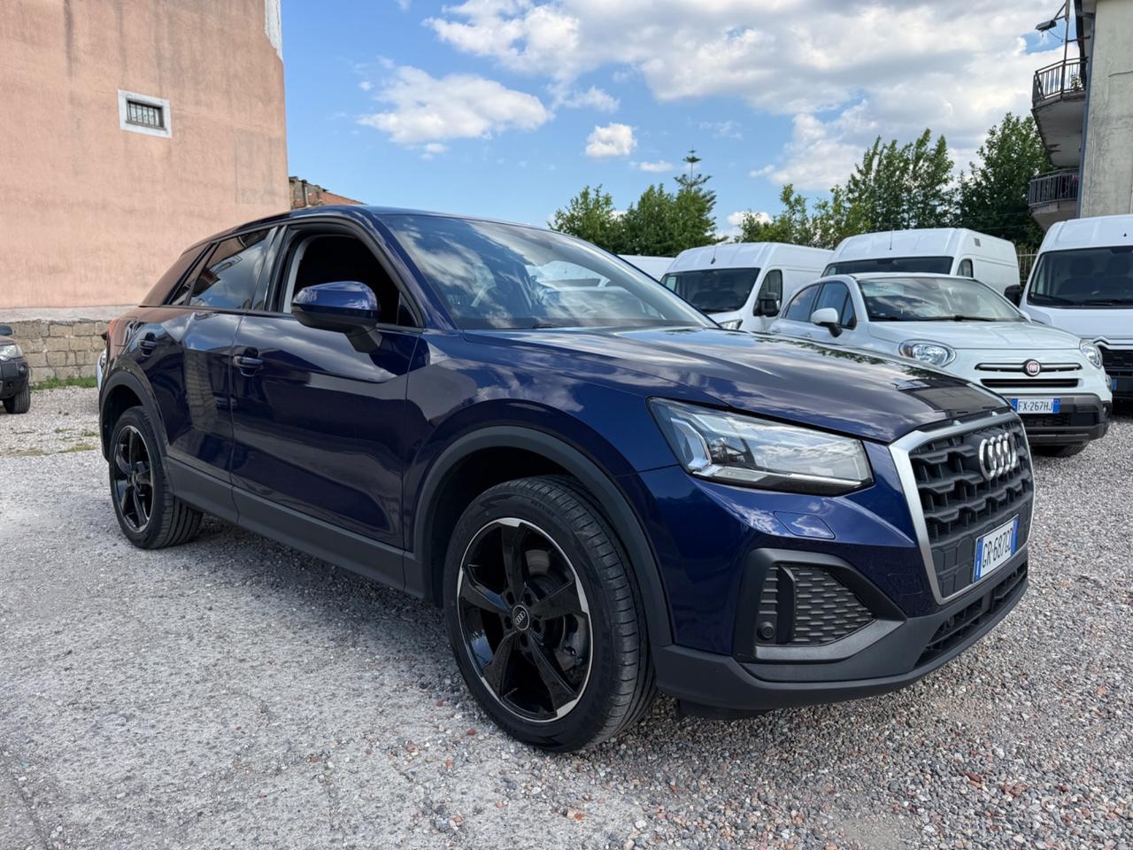 Audi Q2 35 TDI S tronic Business