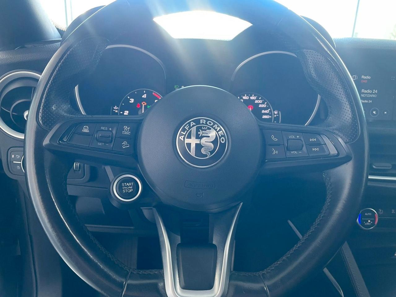 Alfa Romeo Stelvio 2.2 Turbodiesel 160 CV AT8 RWD Super Business