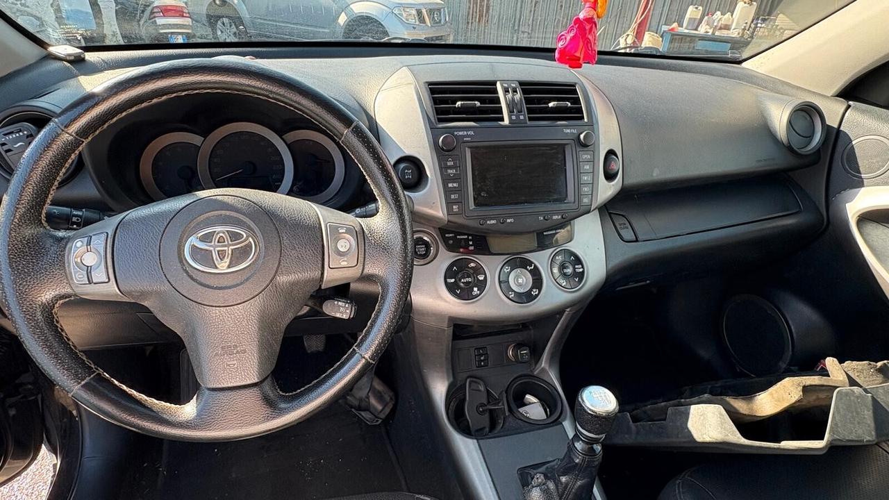 Toyota RAV 4 2.2 Diesel