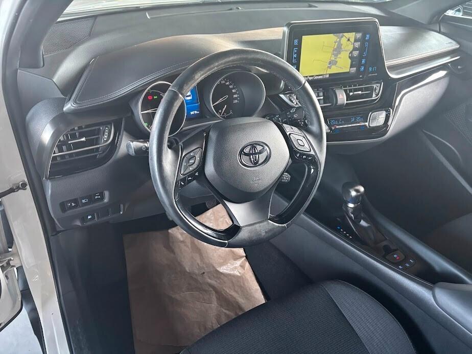 Toyota C-HR 1.8 Hybrid E-CVT Business + IVA