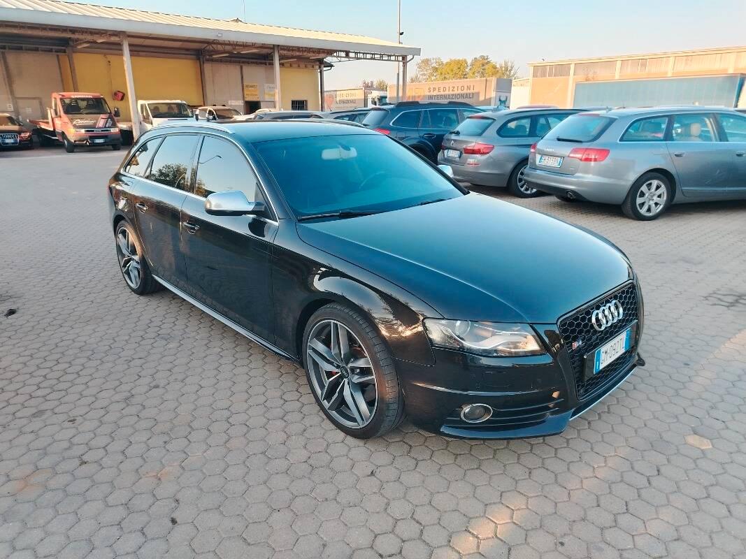 Audi S4 Avant S4 3.0 V6 tfsi quattro s-tronic