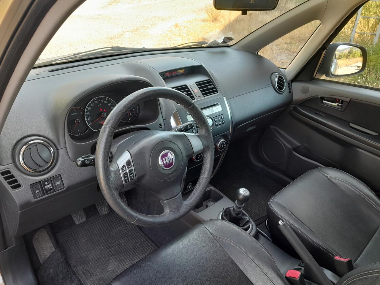 Fiat Sedici 1.9 MJT 4x4 Emotion