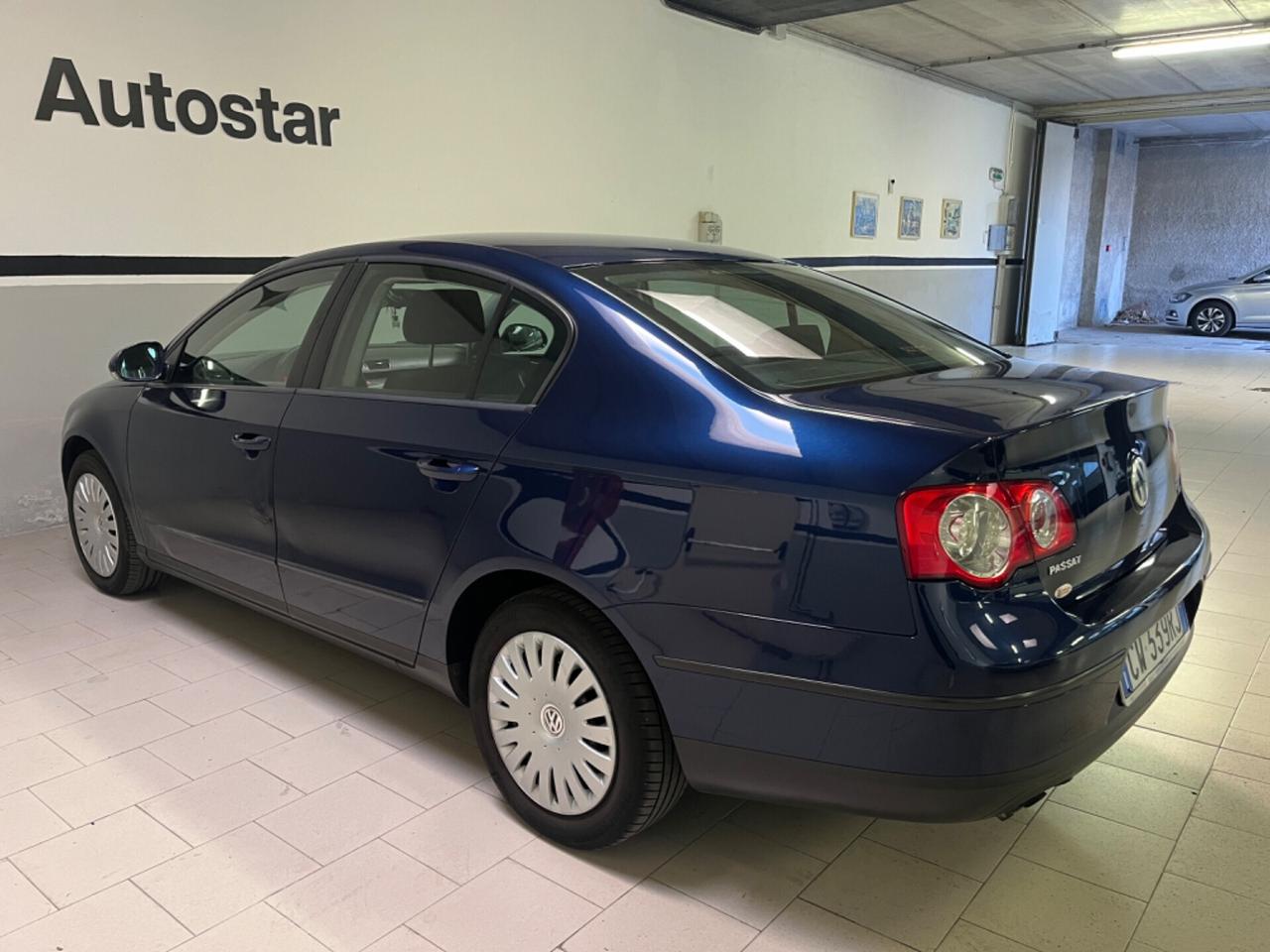 Volkswagen Passat 1.9 TDI/105CV berlina