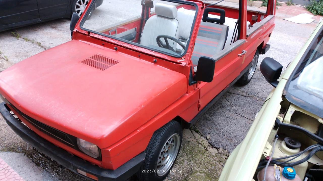 FIAT 127 MORETTI SPIAGGINA CABRIO 1982 CABRIO € 2.500,00 DA RESTAURARE