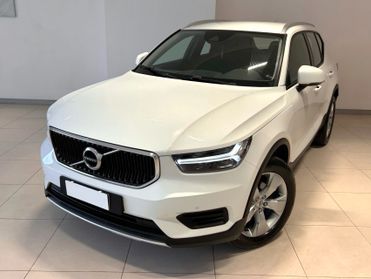 Volvo XC40 D3 Geartronic Momentum Pro