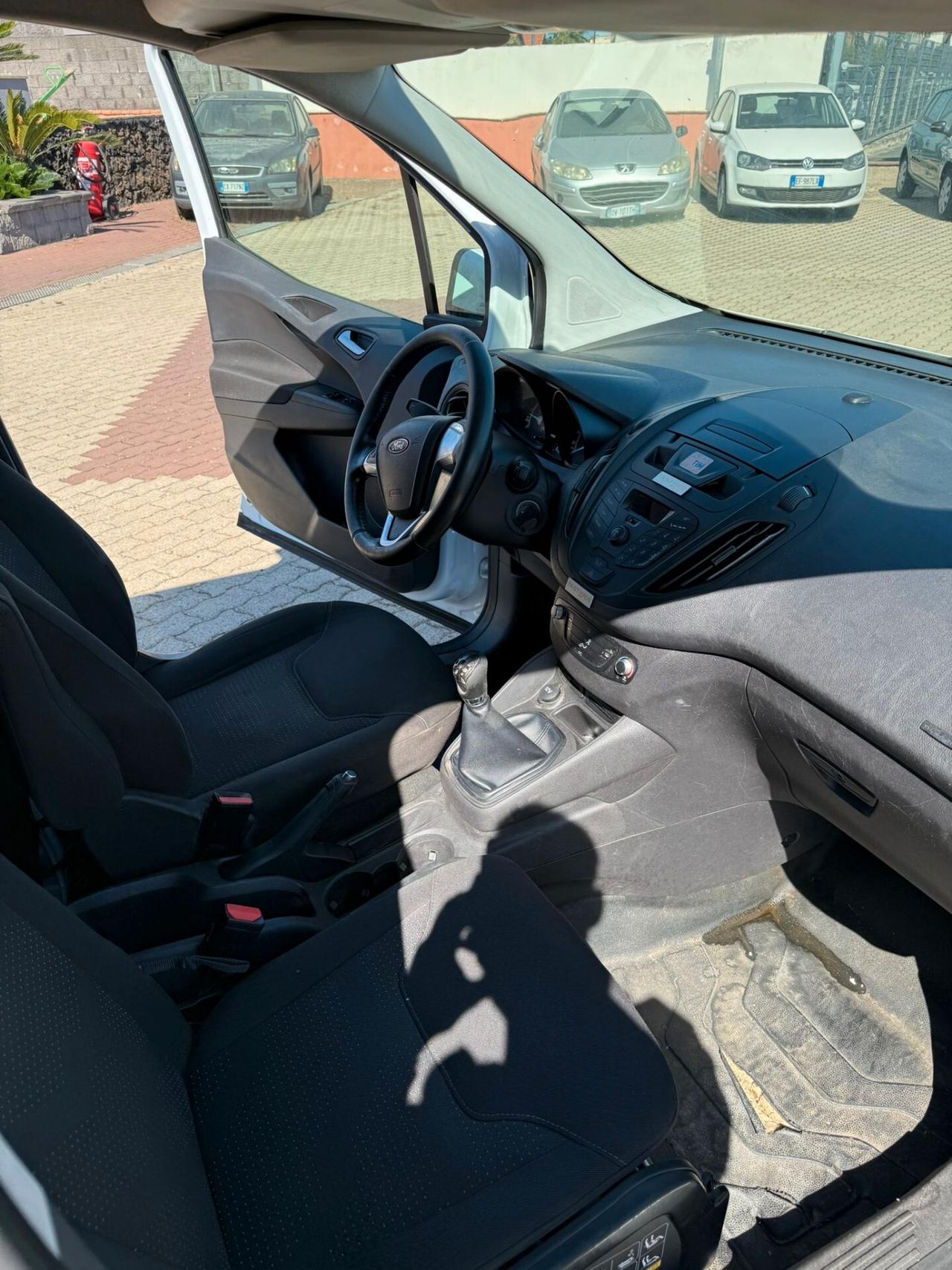 Ford Transit Courier 1.5 TDCi 75 CV Van Trend 12 mesi di garanzia