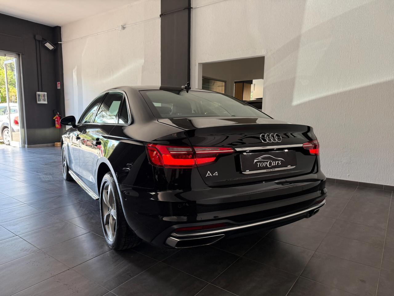Audi A4 35 TDI/163 CV S tronic Business Advanced