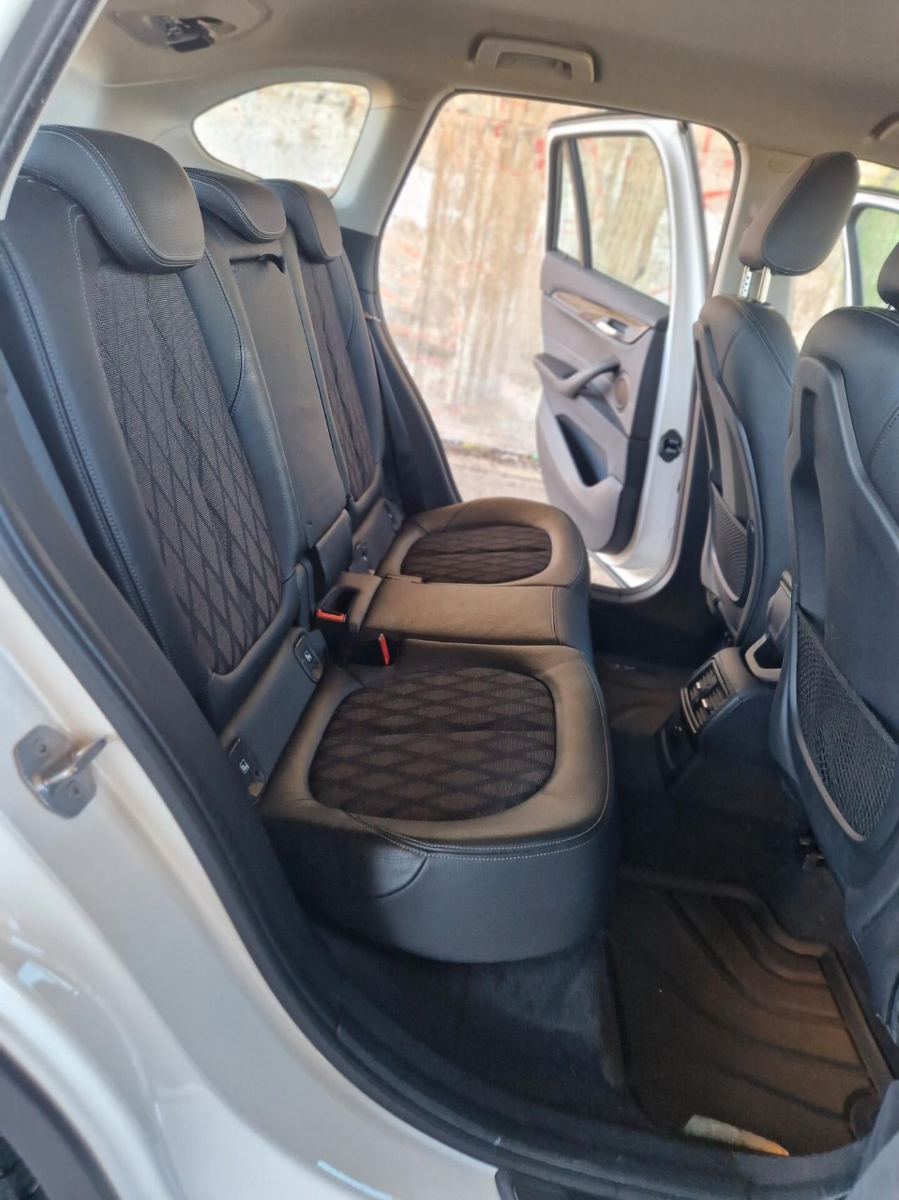 Bmw X1 sDrive18d xLine