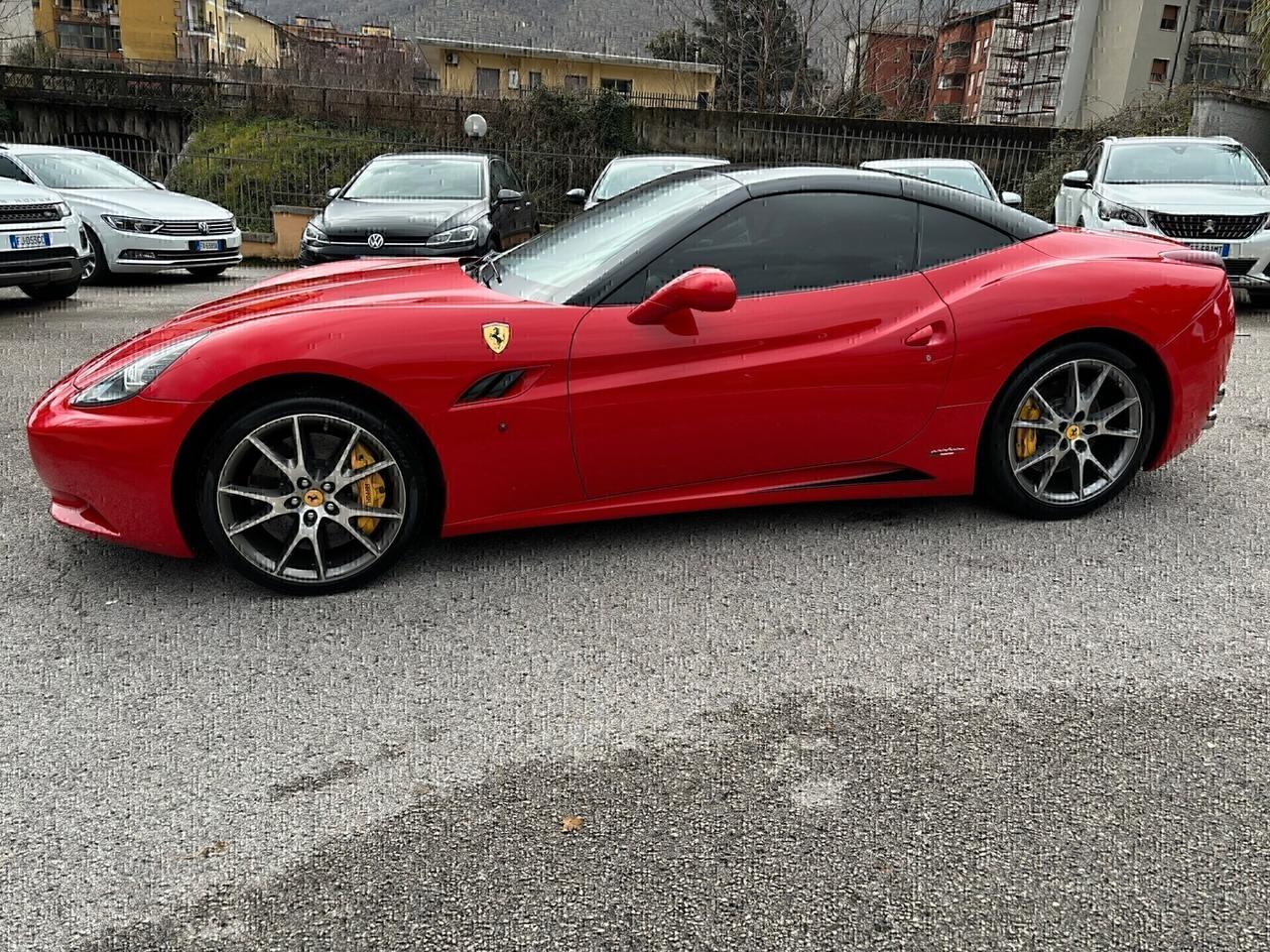 Ferrari California DCT 4.3 V8 460 CV