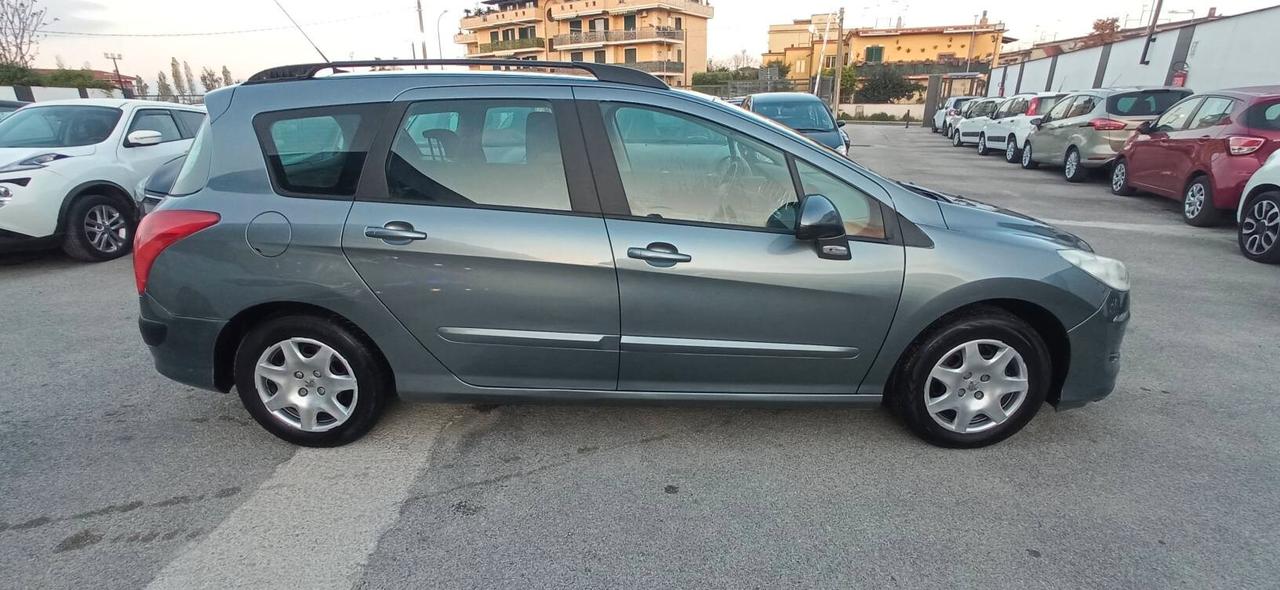 Peugeot 308 1.6 HDi 93CV
