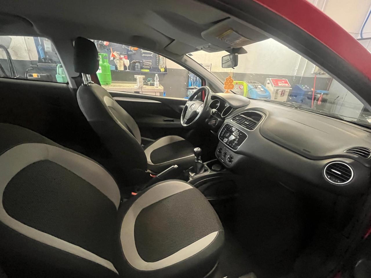 Fiat Punto 0.9 TwinAir Turbo S&S 3 porte