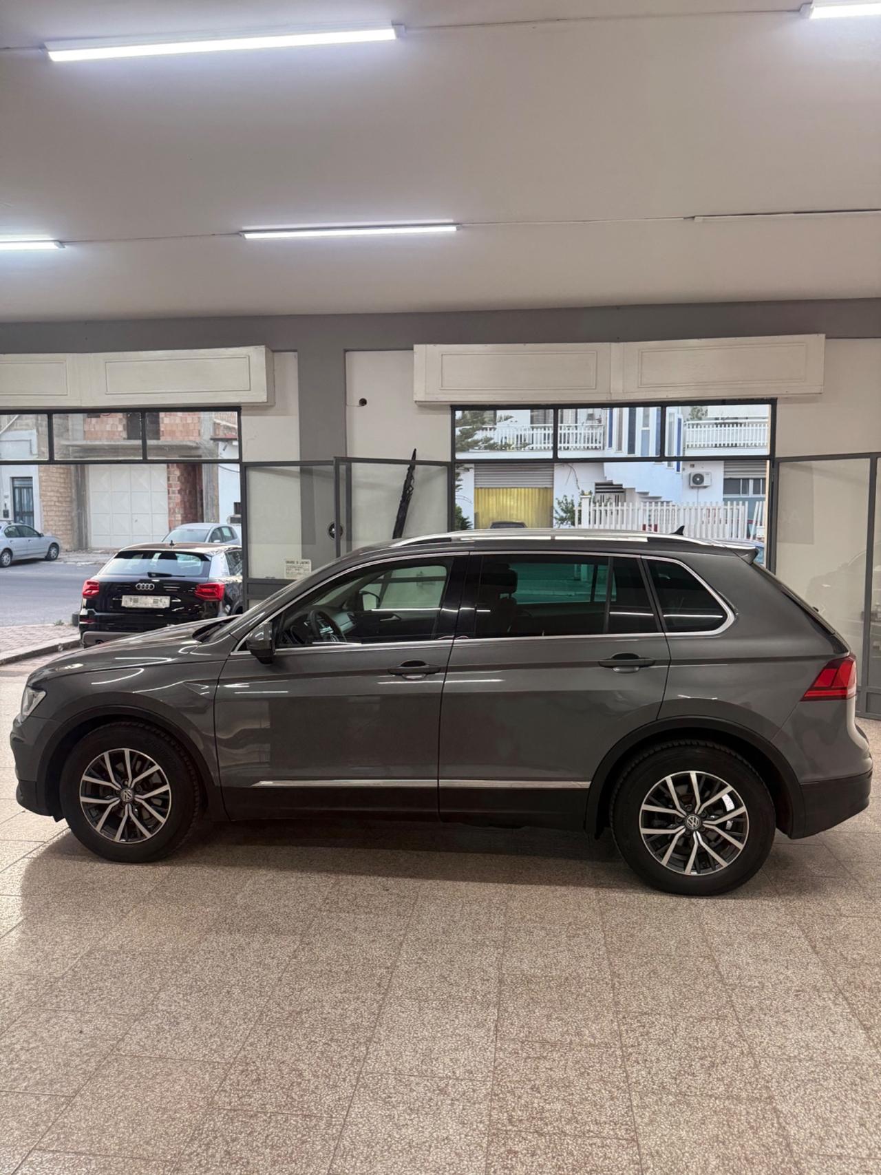 Volkswagen Tiguan 1.6 TDI SCR Business BlueMotion Technology