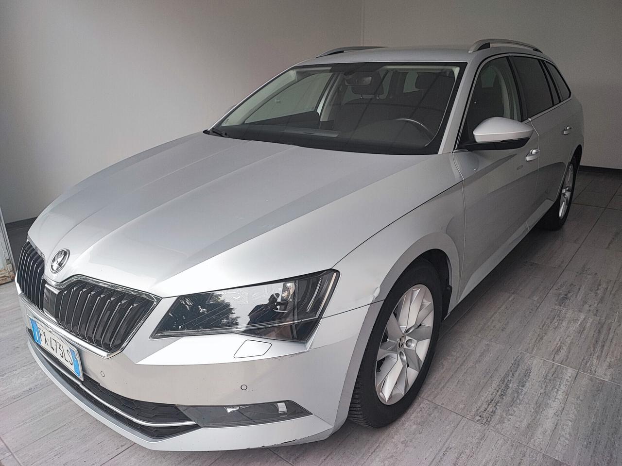 Skoda Superb 2.0 TDI 150 CV SCR DSG Wagon SportLine